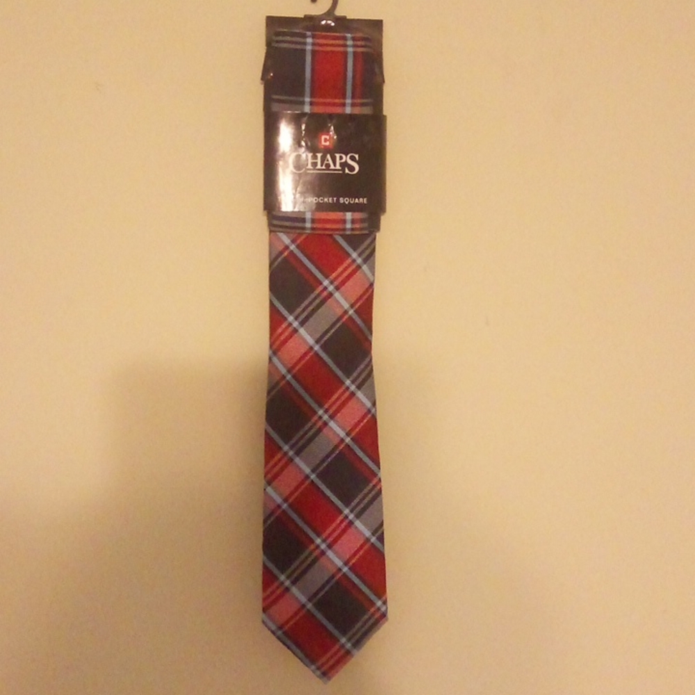 Brand New with Tags 100% Polyester Chaps Plaid Tie